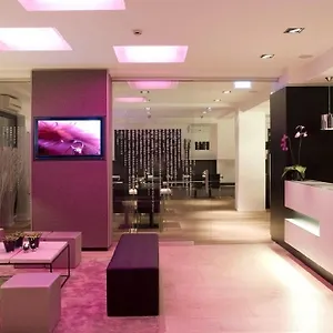 4* 호텔 Pearl Design - Frankfurt